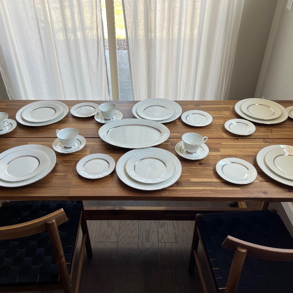 Oxford Bone China Lexington 5pc Place Settings - Set of 6 & serving tray